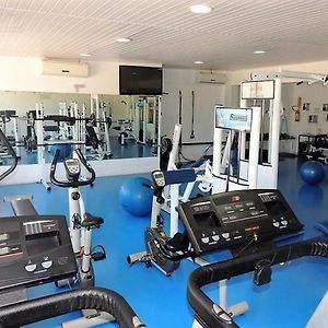 Apto 2 Quartos Completo Em Condominio Clube A 350 Metros Da Praia Do Campeche